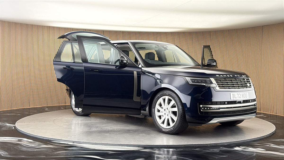 More views of Land Rover Range Rover