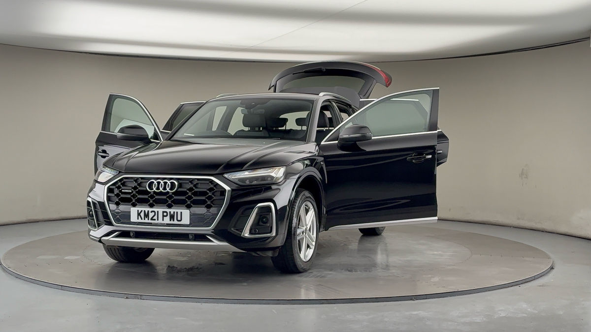 More views of Audi Q5