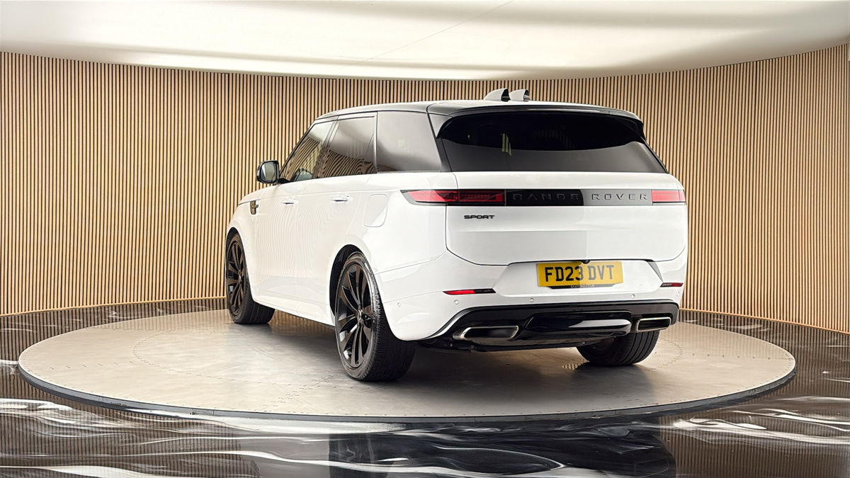 More views of Land Rover Range Rover Sport