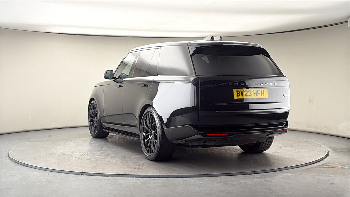 More views of Land Rover Range Rover