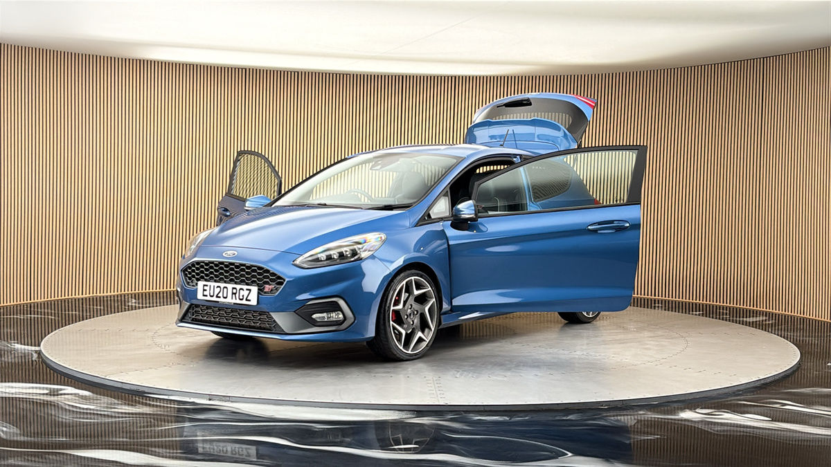 More views of Ford Fiesta