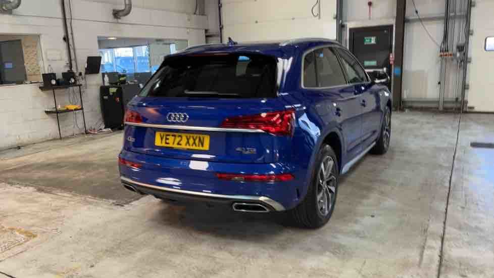 More views of Audi Q5
