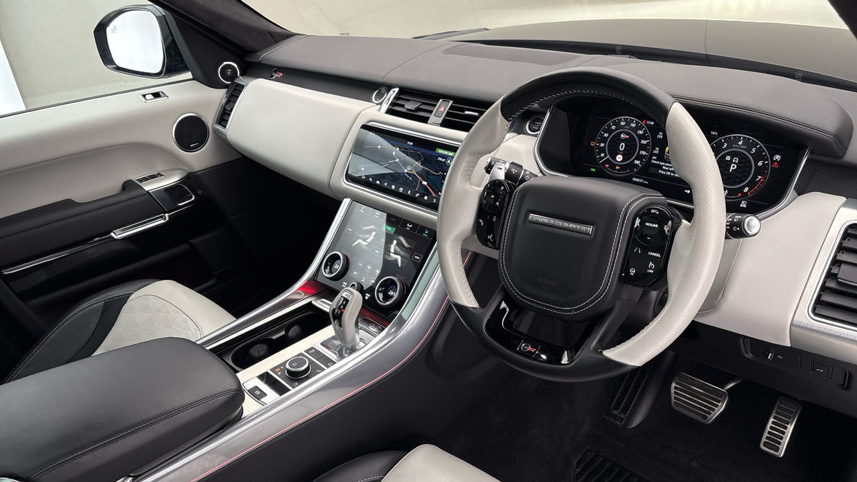 Land Rover Range Rover Sport Image 5