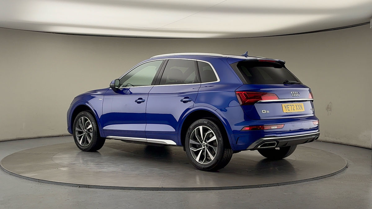 More views of Audi Q5