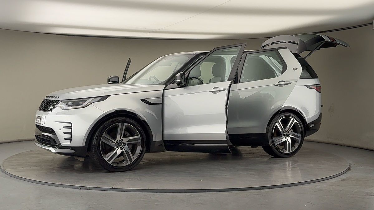 More views of Land Rover Discovery