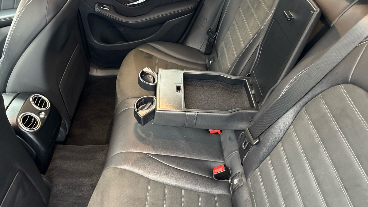 Mercedes-Benz GLC Image 9