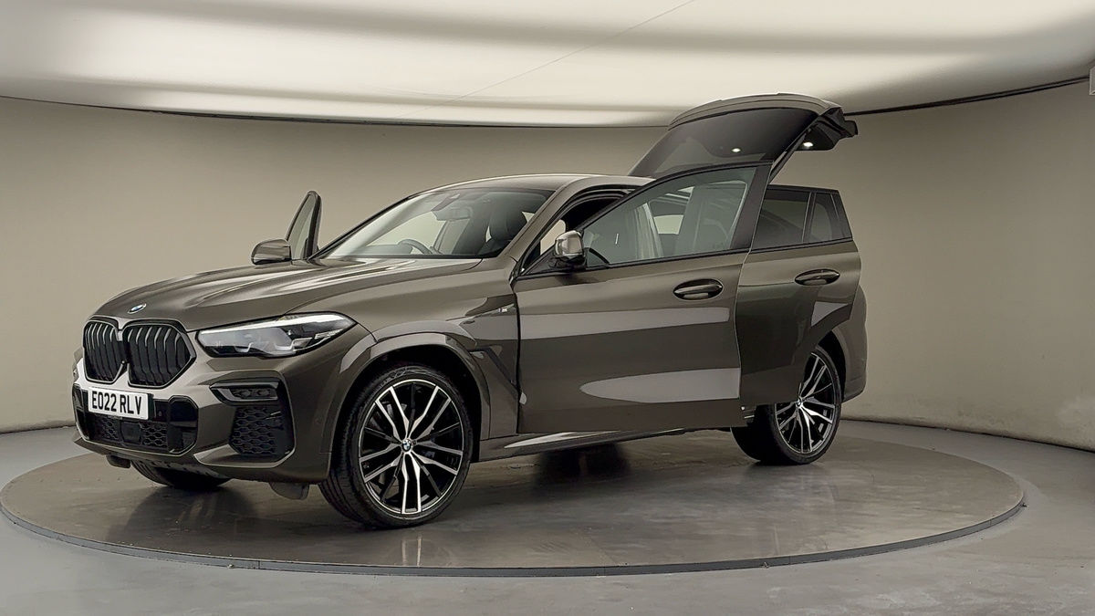 BMW X6 Image 22