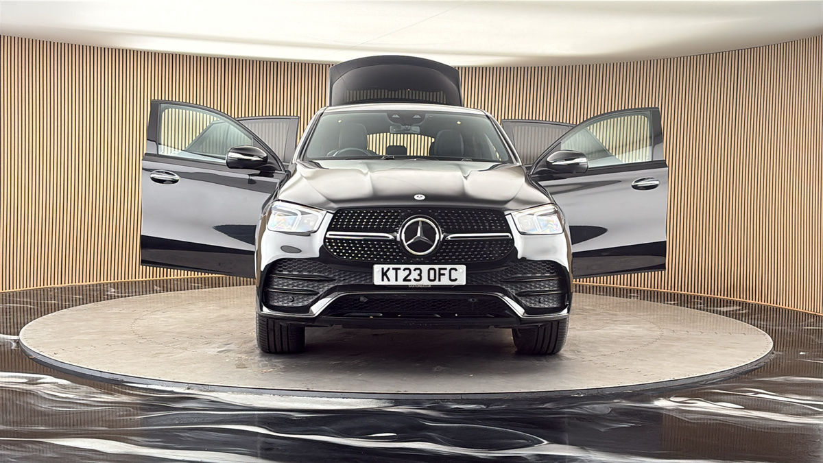 More views of Mercedes-Benz GLE