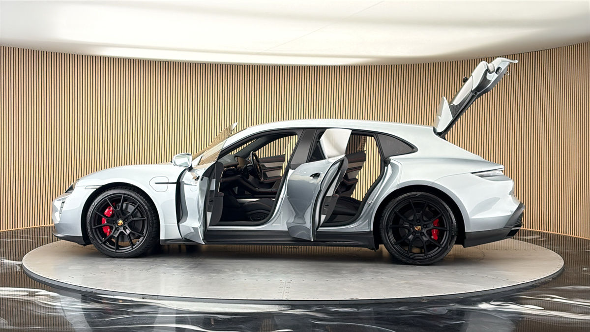 More views of Porsche Taycan