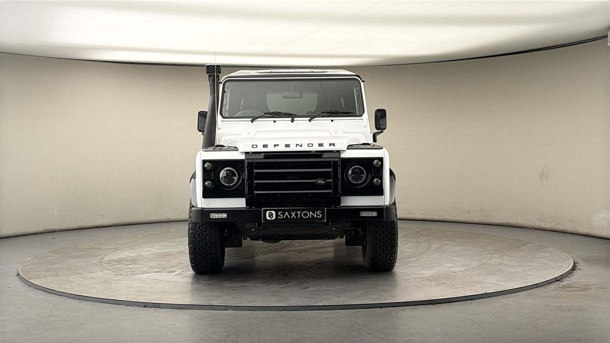 Land Rover Defender 90 Image 3
