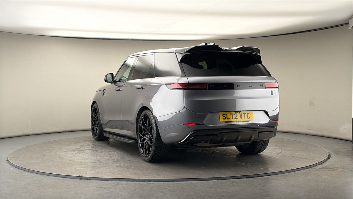 More views of Land Rover Range Rover Sport