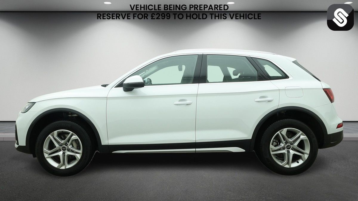 Audi Q5 Image 6