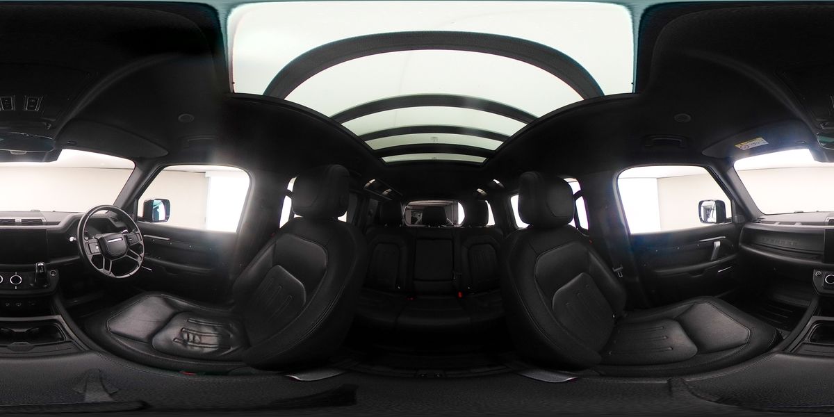 More views of Land Rover Defender 110