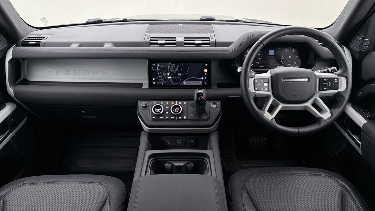 Land Rover Defender 90 Image 12