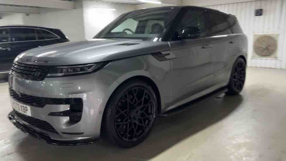 More views of Land Rover Range Rover Sport