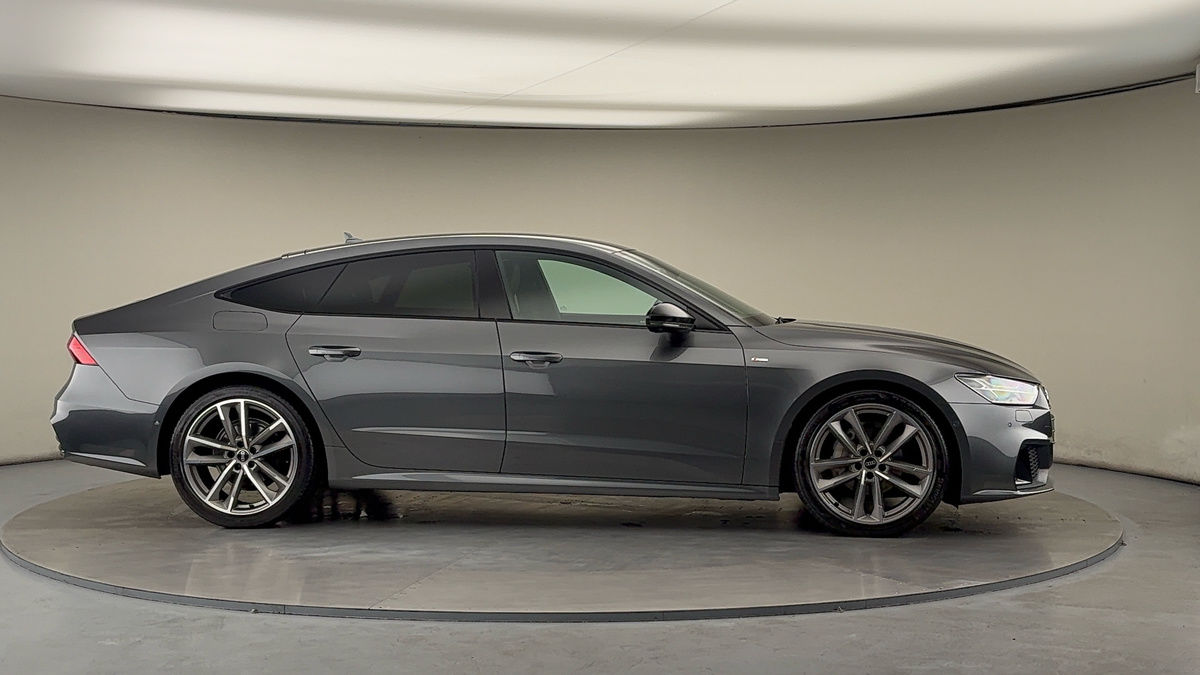 More views of Audi A7