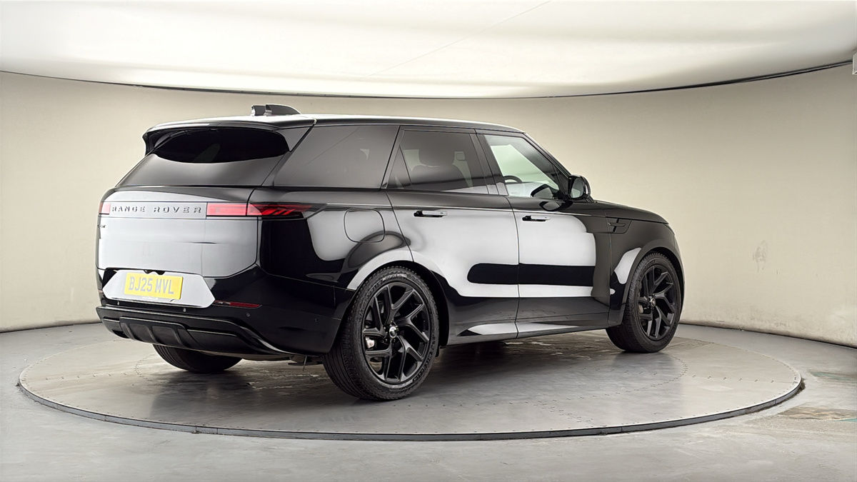 Land Rover Range Rover Sport Image 21