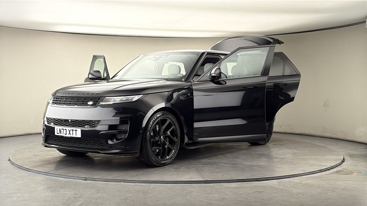 More views of Land Rover Range Rover Sport