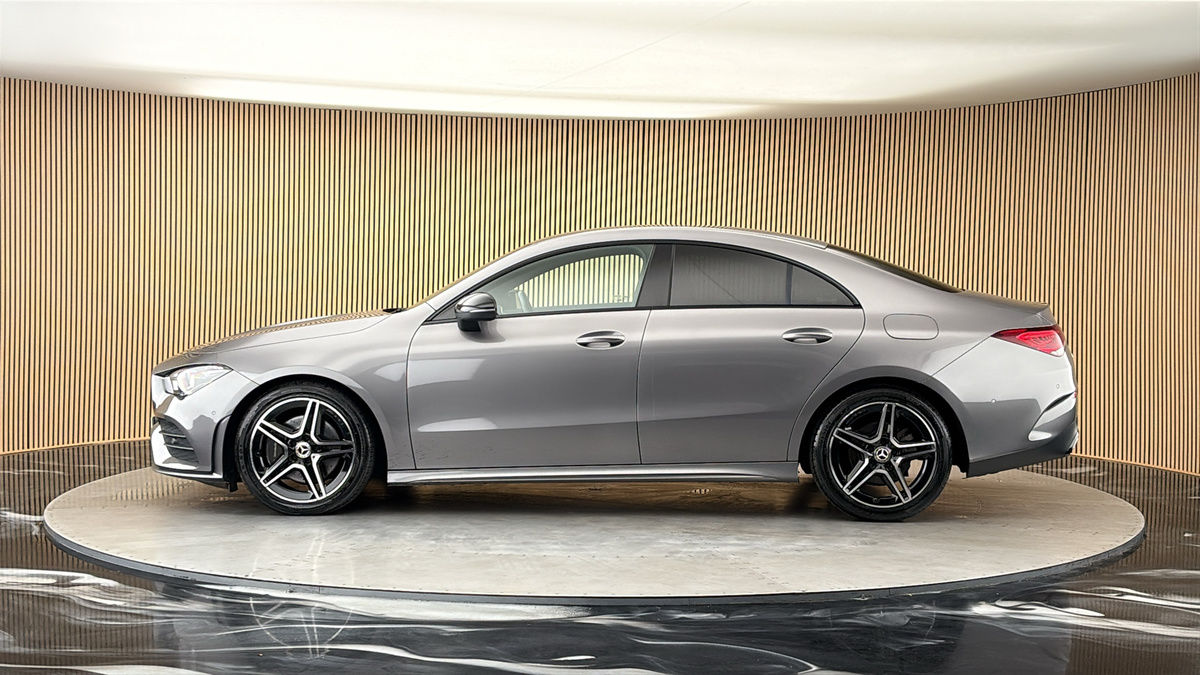 Mercedes-Benz CLA Image 15