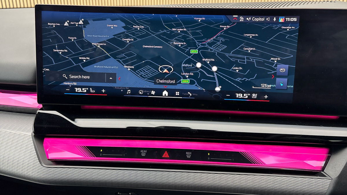 BMW i5 Image 17