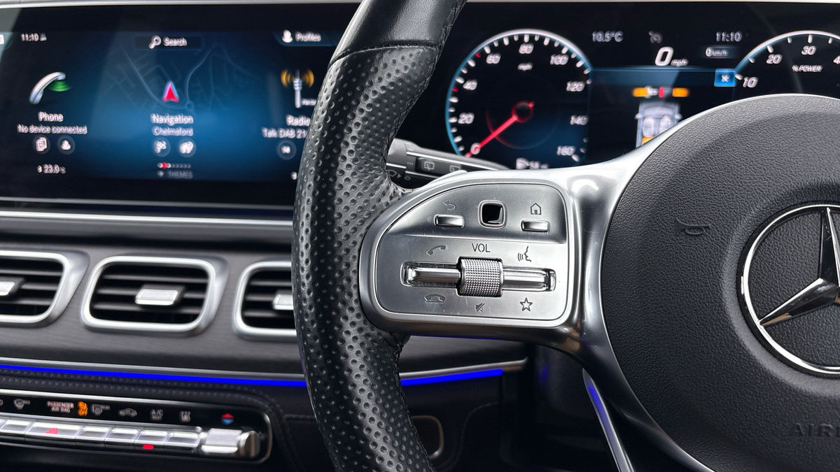 Mercedes-Benz GLE Image 13