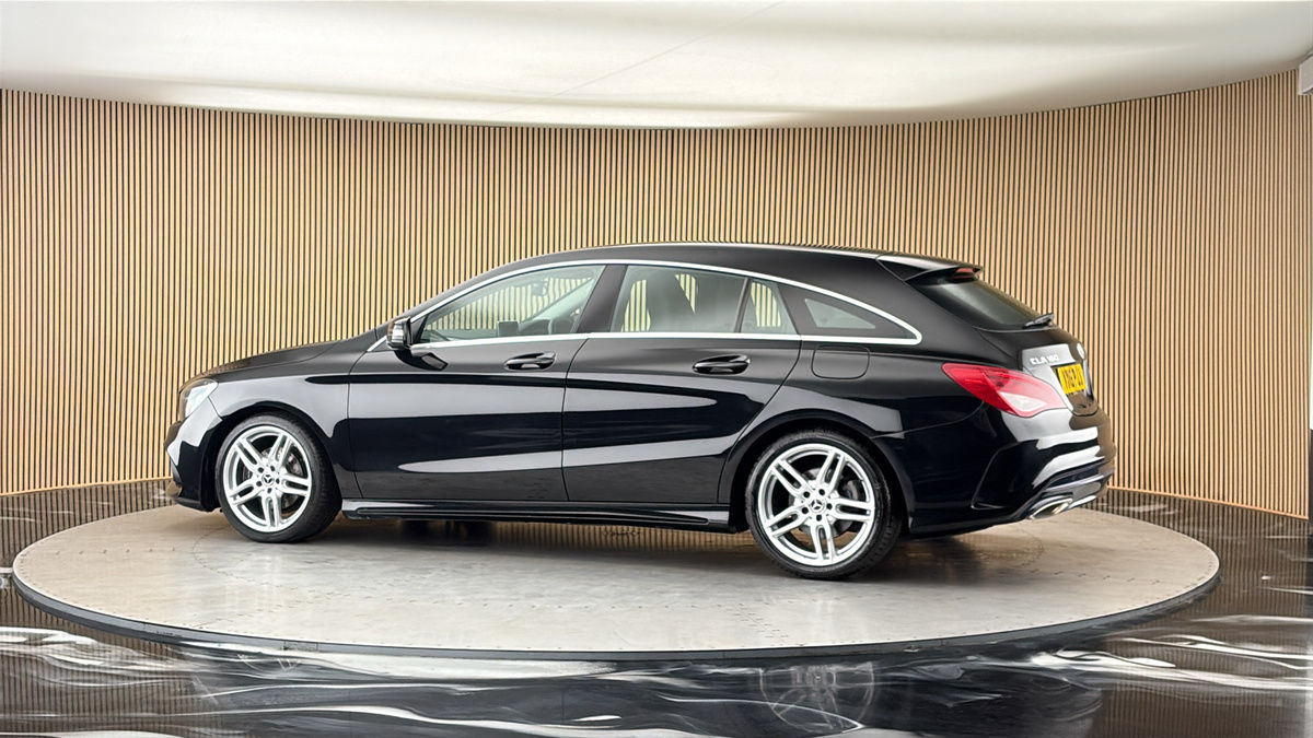More views of Mercedes-Benz CLA