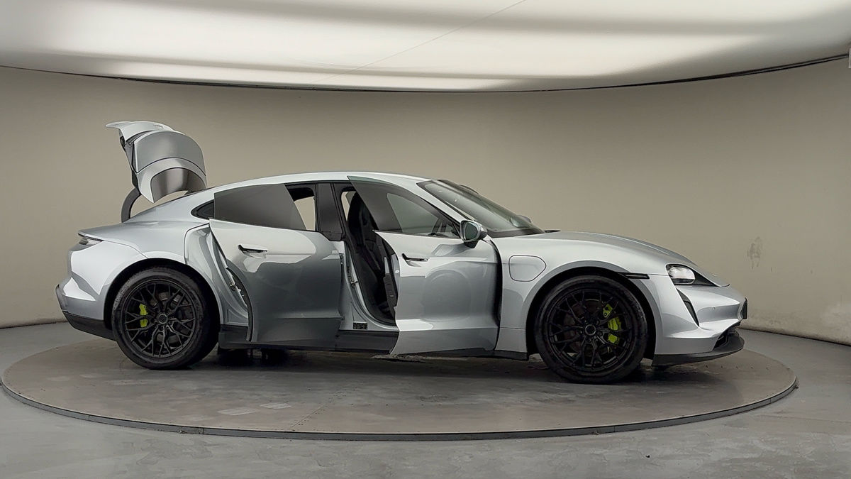 More views of Porsche Taycan