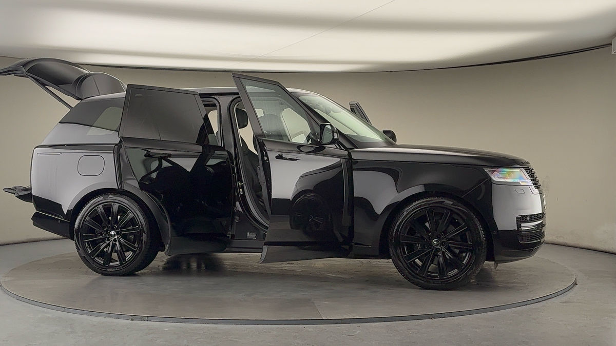 More views of Land Rover Range Rover