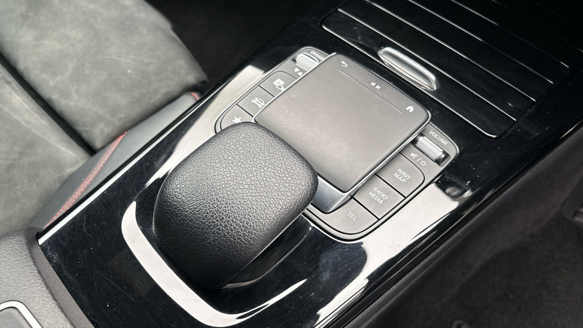 Mercedes-Benz A Class Image 9