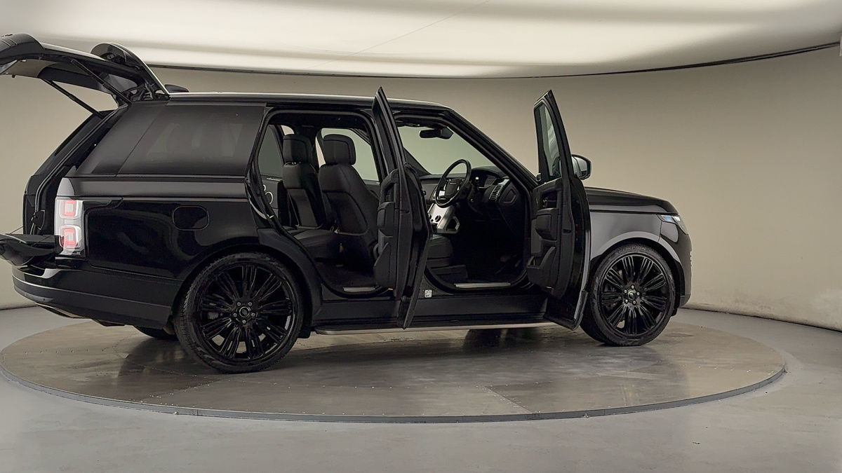 More views of Land Rover Range Rover