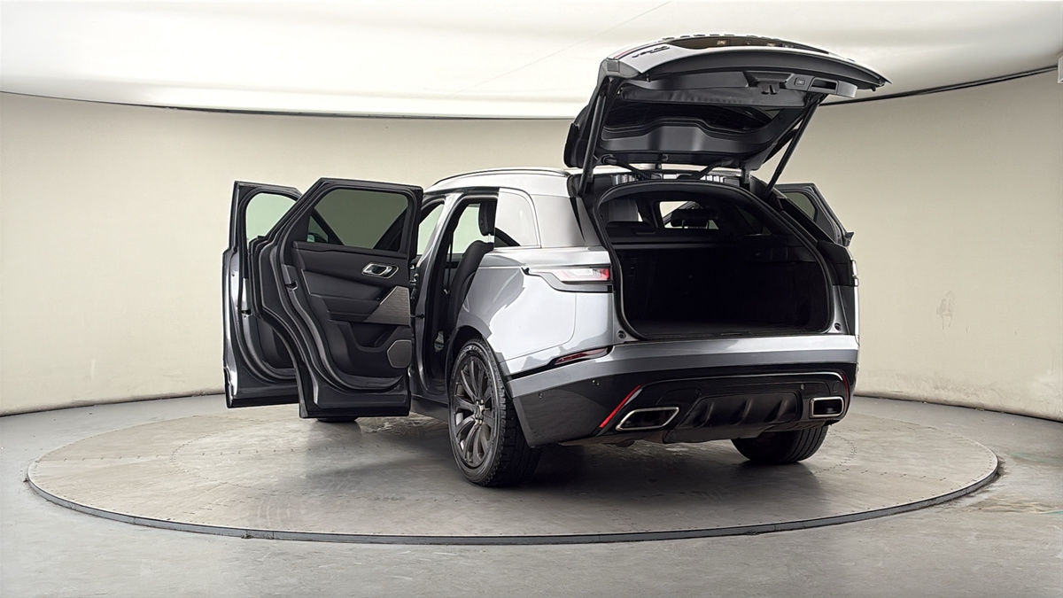 More views of Land Rover Range Rover Velar