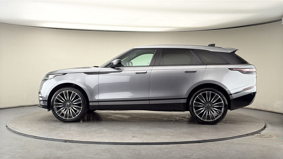 More views of Land Rover Range Rover Velar