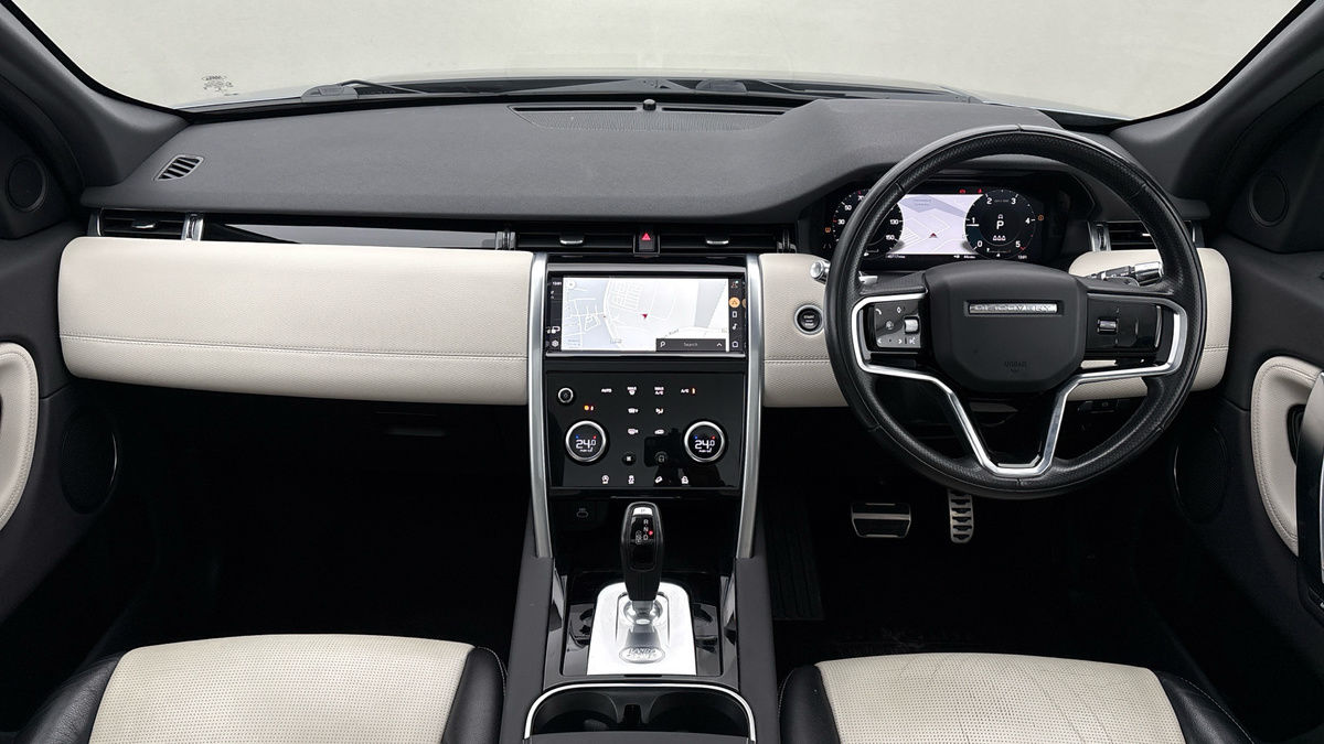 Land Rover Discovery Sport Image 12