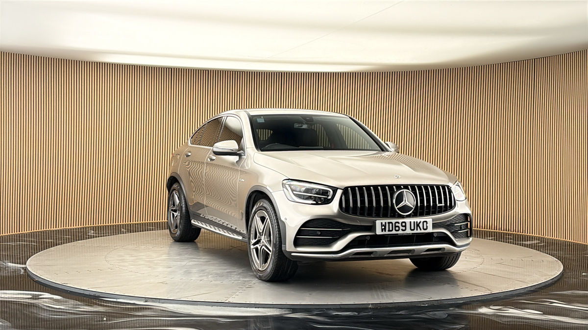 More views of Mercedes-Benz GLC