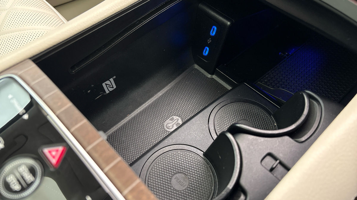 Mercedes-Benz EQS Image 30