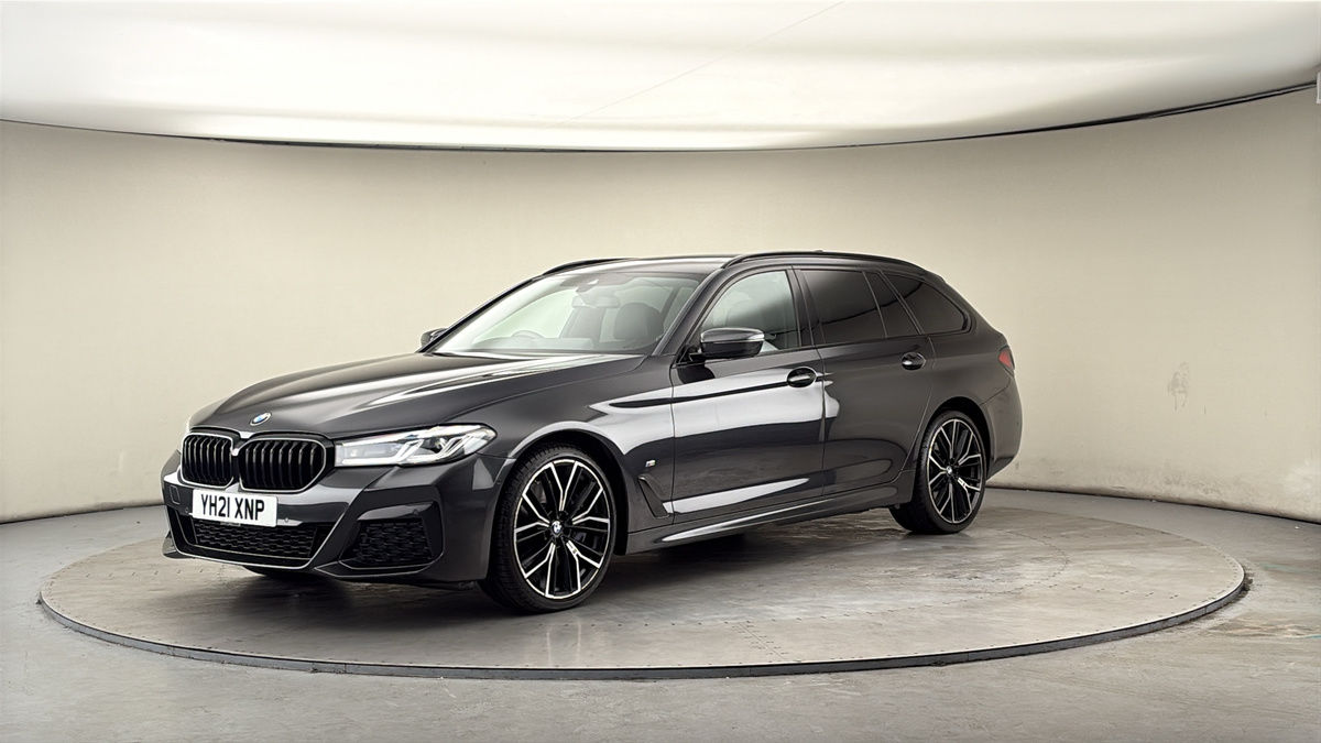 BMW 5 Series Image 20
