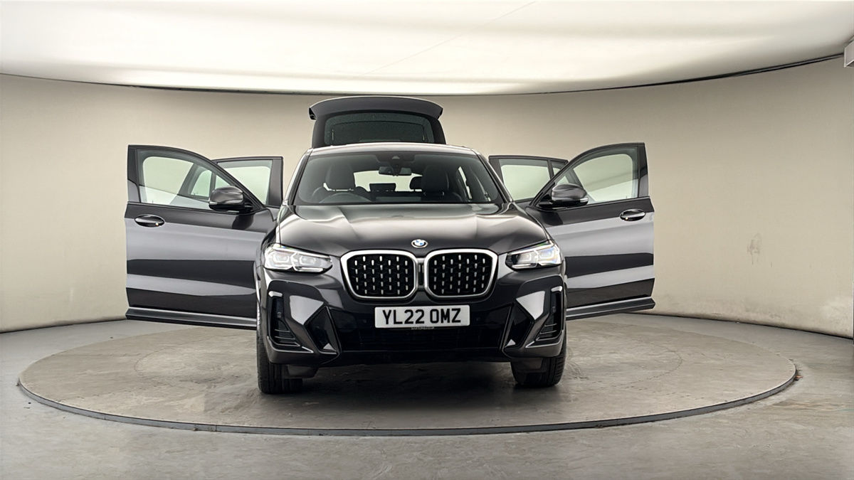 More views of BMW X4