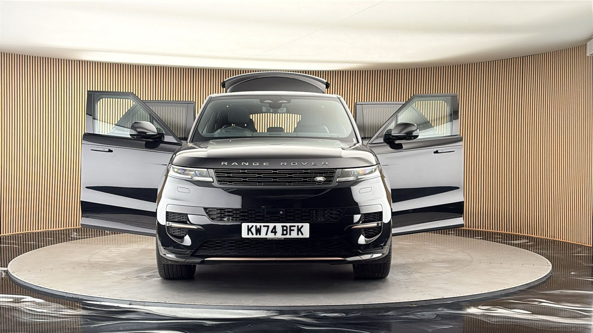 More views of Land Rover Range Rover Sport