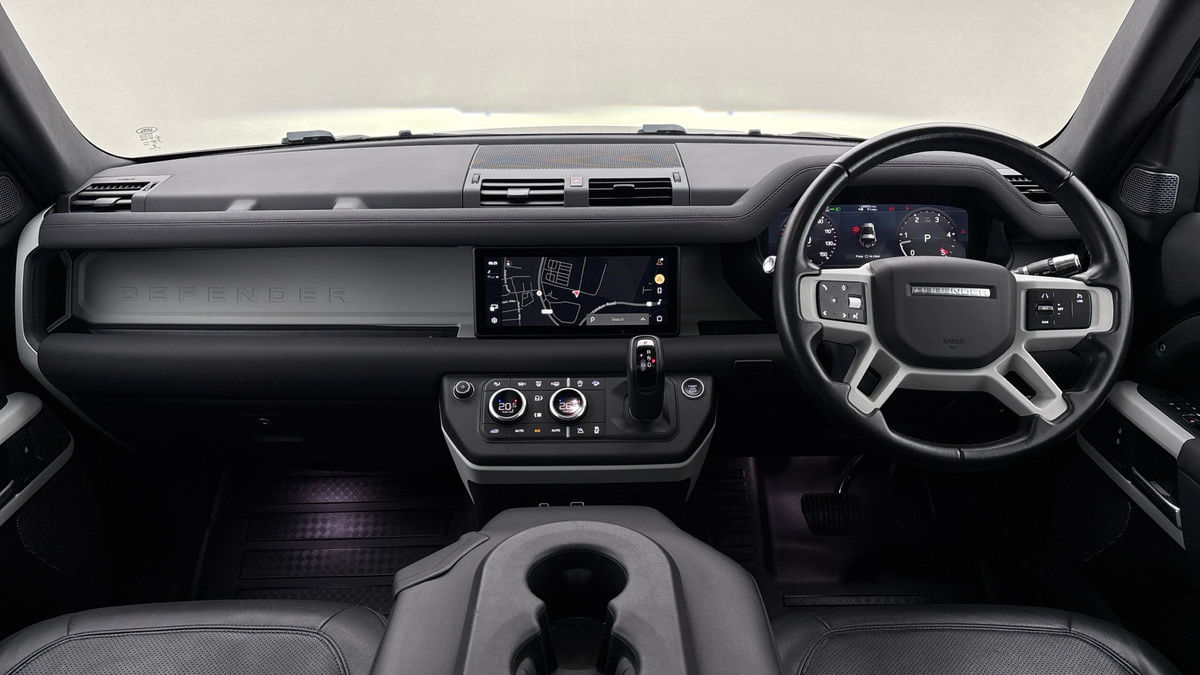 Land Rover Defender 90 Urban Image 12