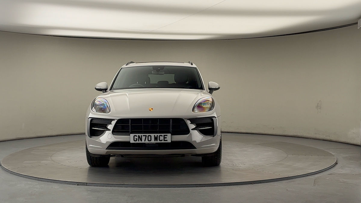 Porsche Macan Image 3