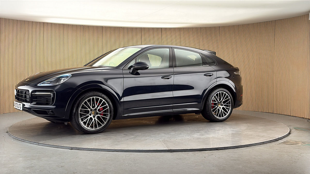 More views of Porsche Cayenne