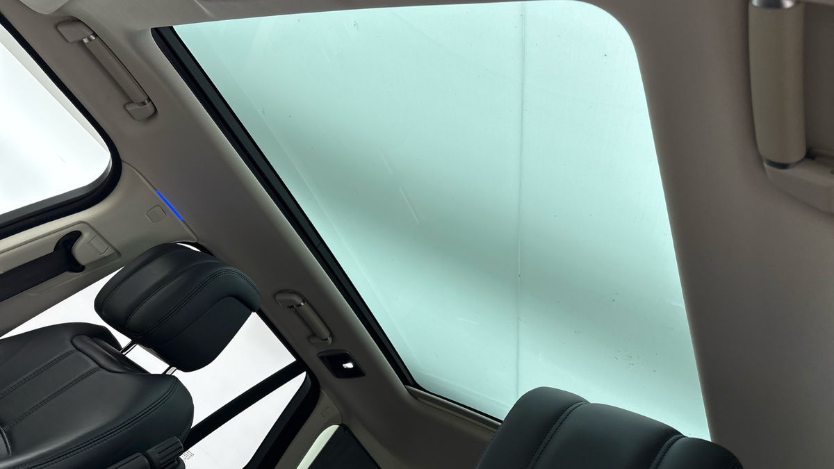 Land Rover Range Rover Image 6