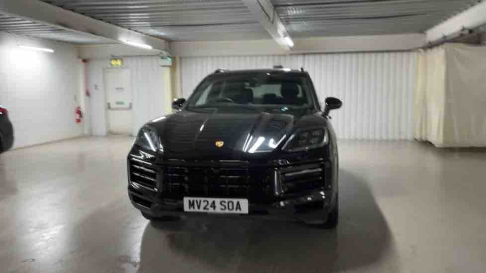 More views of Porsche Cayenne