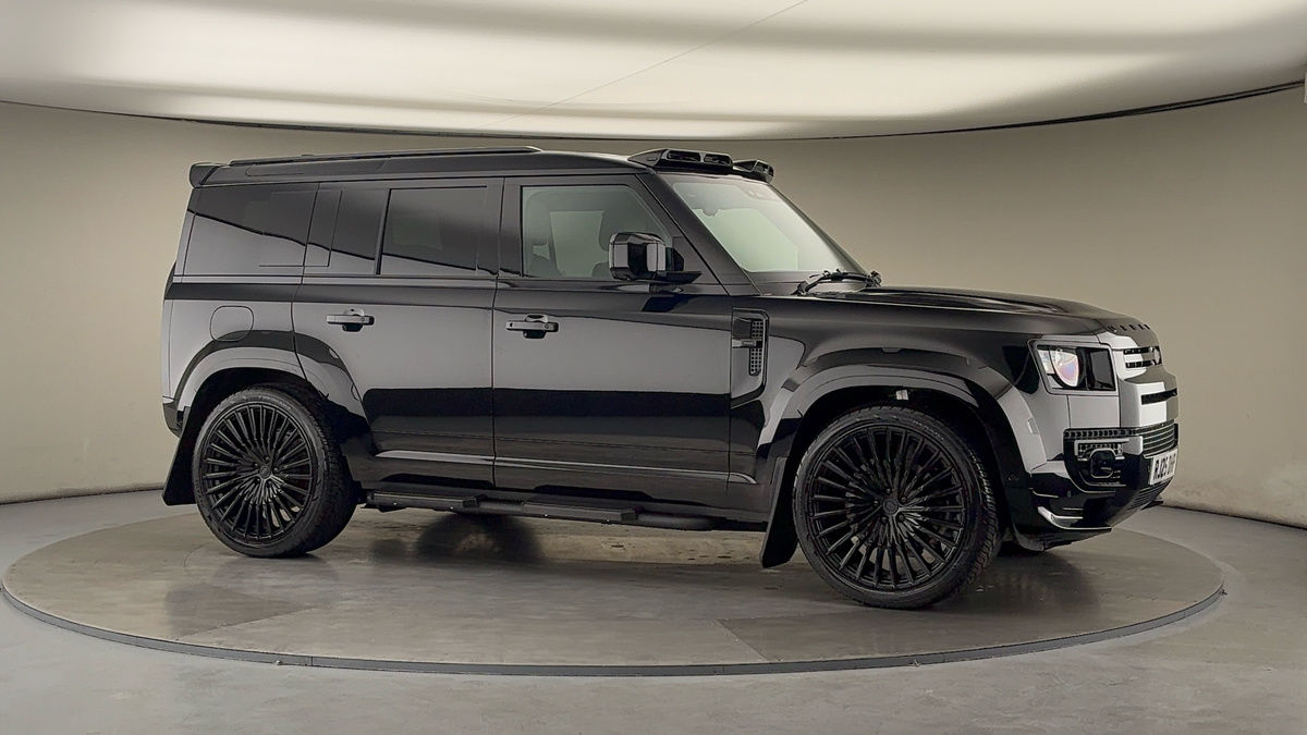 More views of Land Rover Defender 110