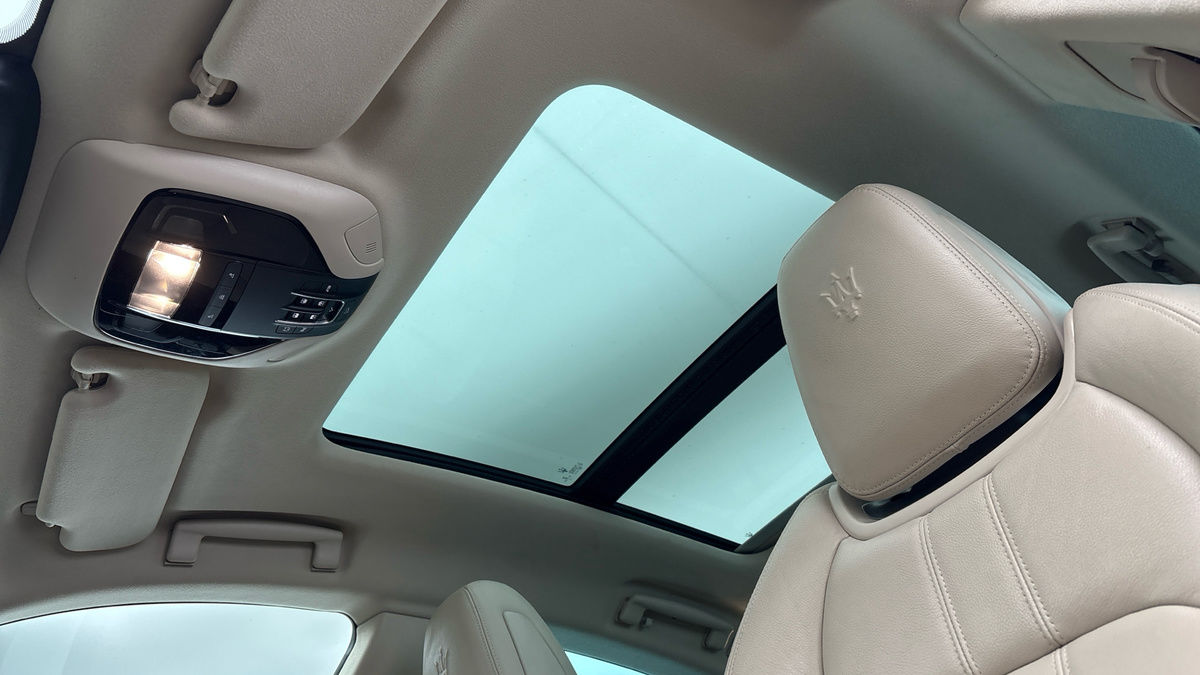 Maserati Levante Image 6
