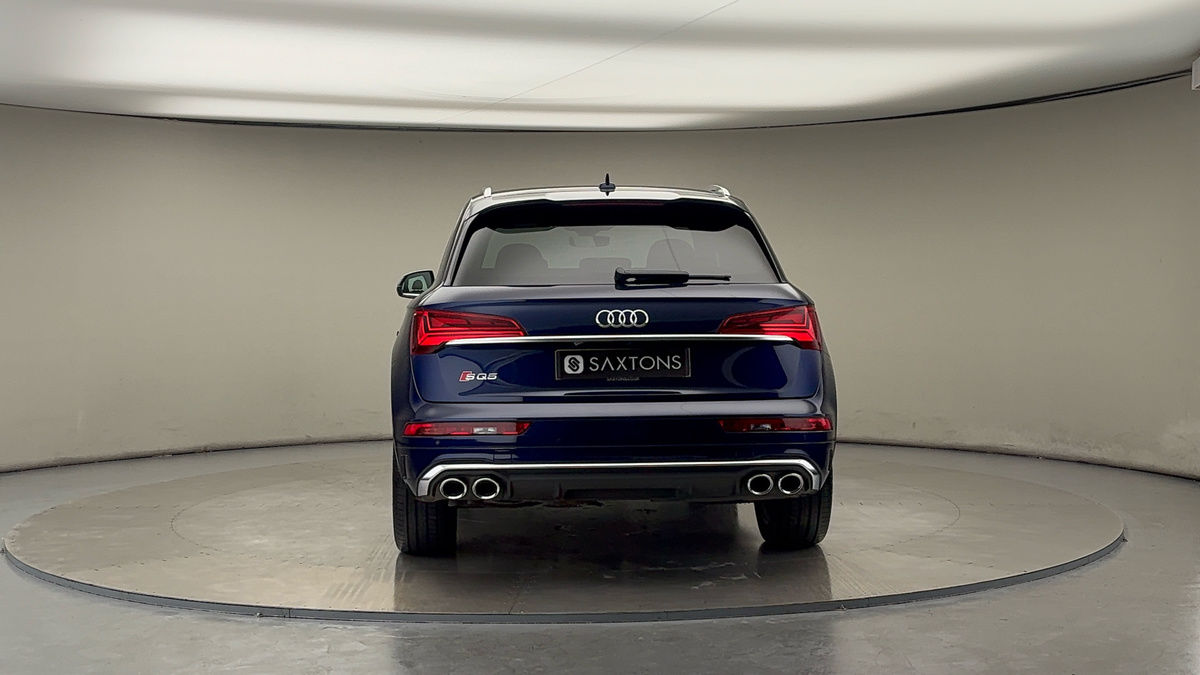 More views of Audi SQ5