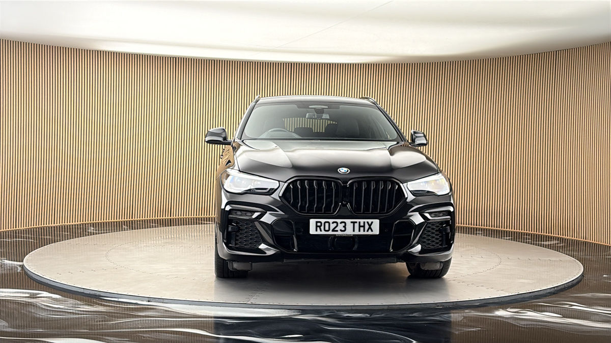 More views of BMW X6