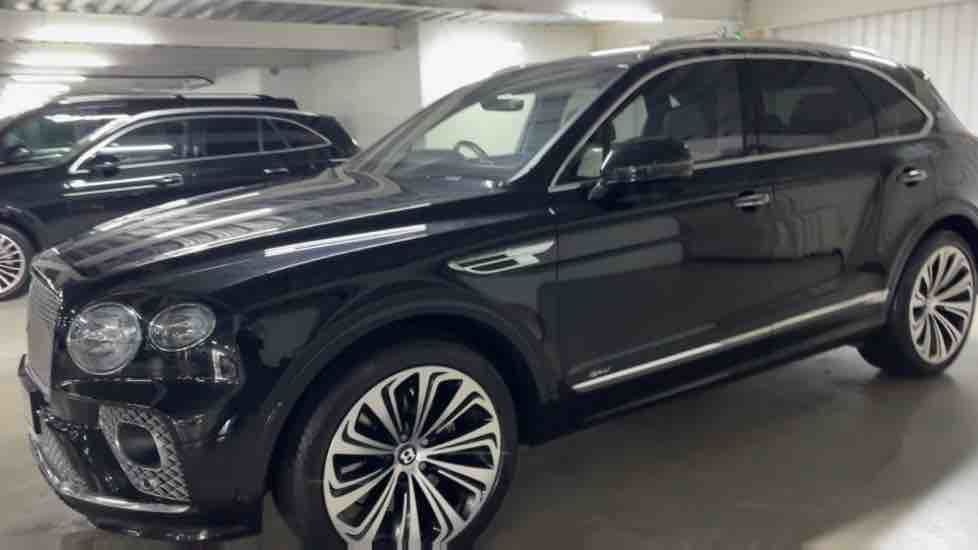 More views of Bentley Bentayga