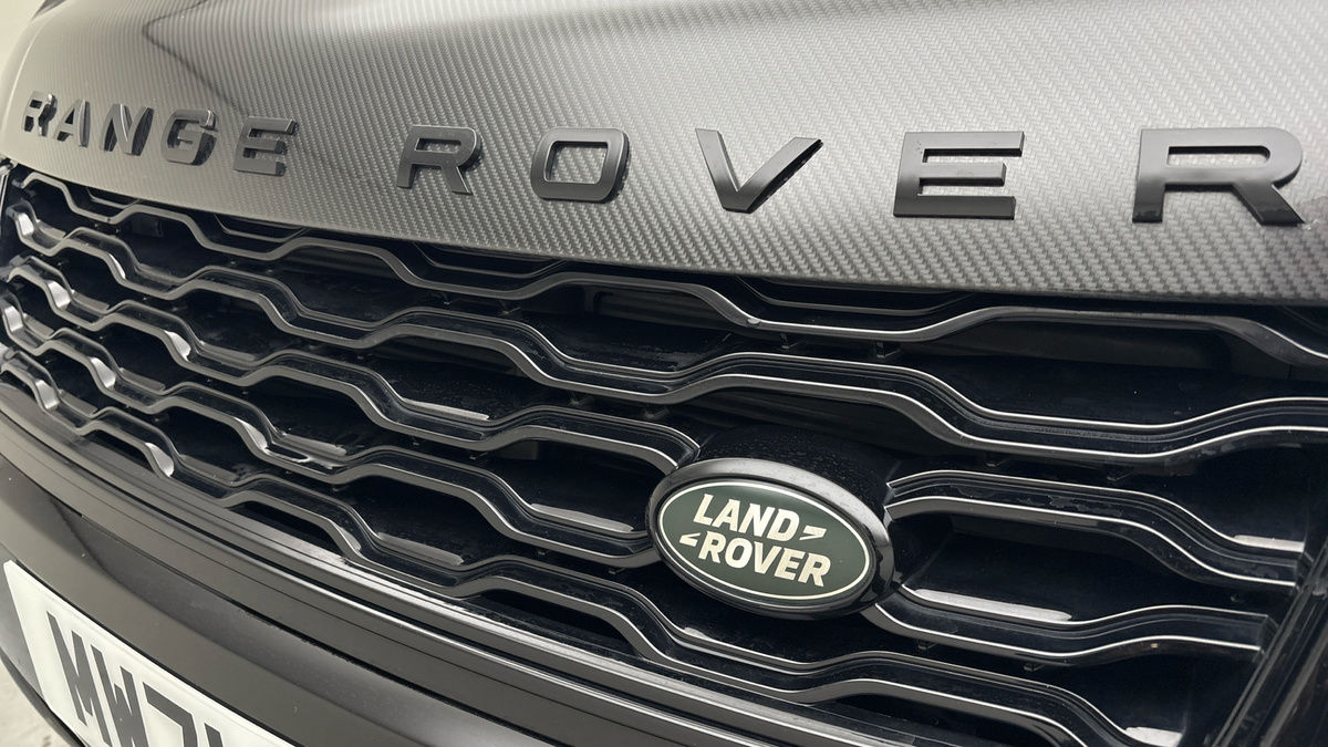 Land Rover Range Rover Sport Image 24