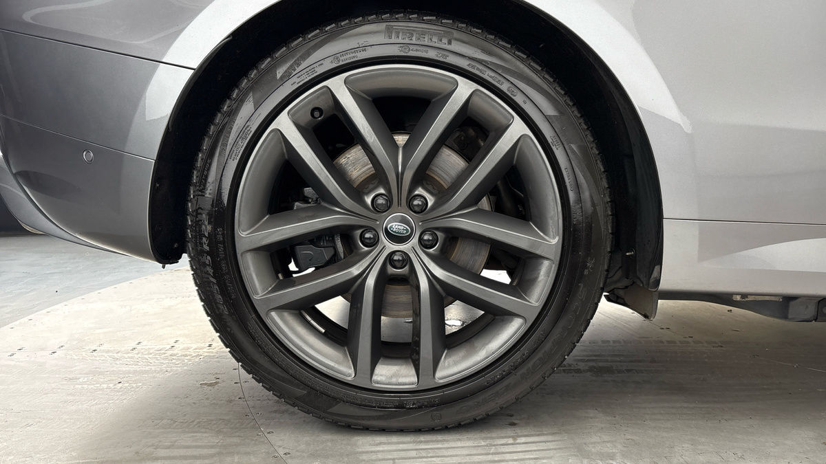 Land Rover Range Rover Sport Image 10